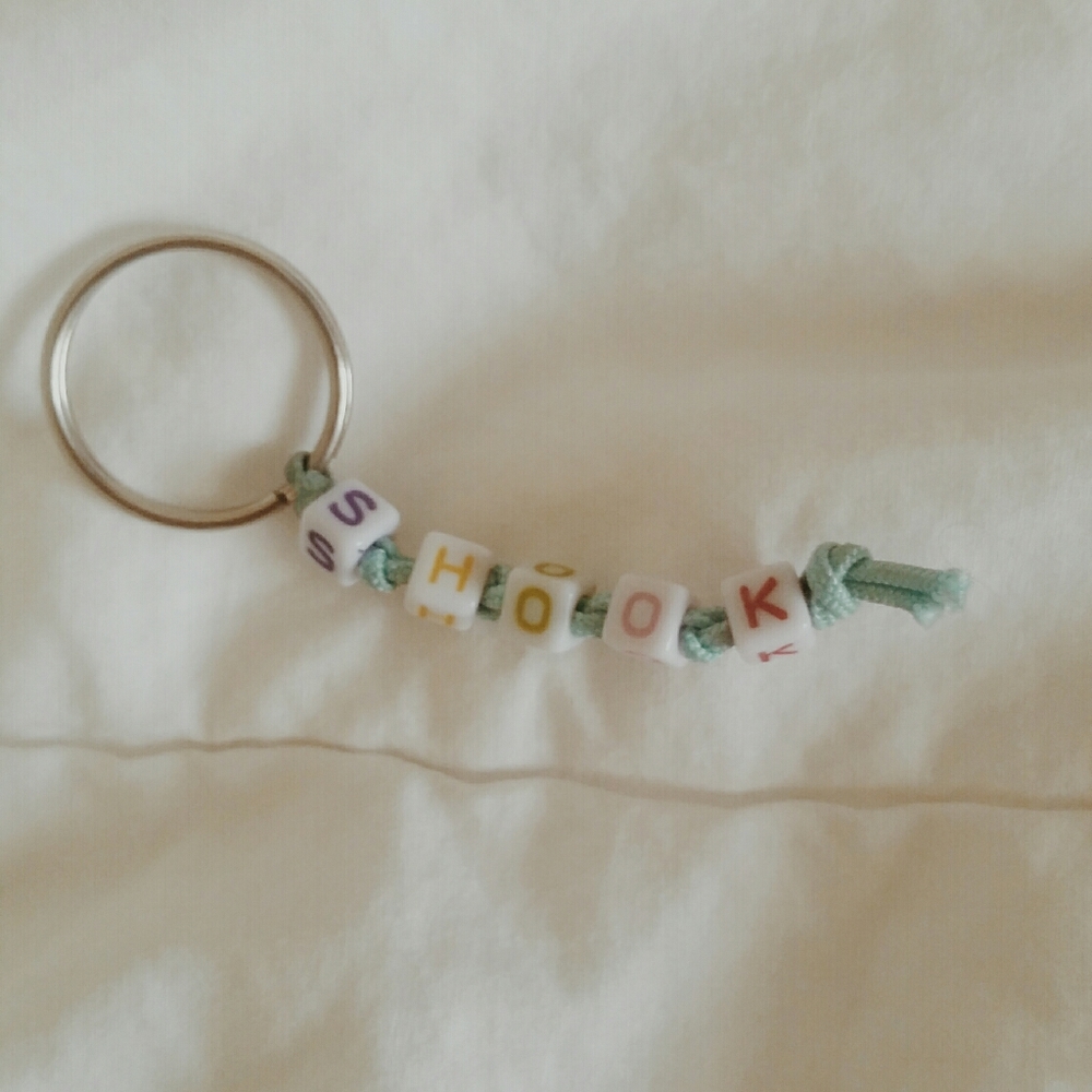☆ HANDMADE Shook Letter Keychain ☆